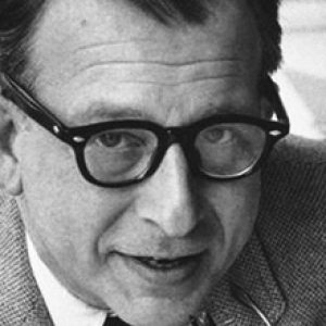 Eero Saarinen, designer du fauteuil Womb et de la série Tulip pour Knoll