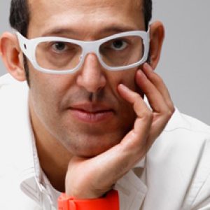 Karim Rashid, designer présent dans les collections du Centre Pompidou