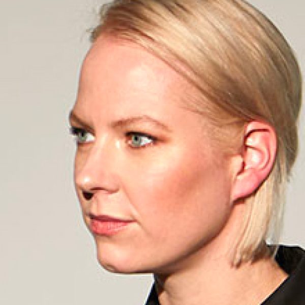 Sabine Marcelis, artiste et designer néerlandaise, auteure du canapé Lisse pour LaCividina