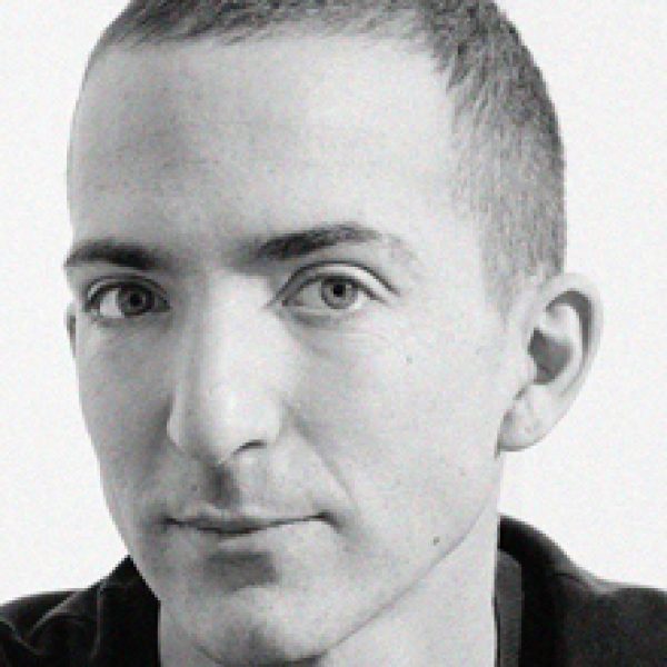 Valerio Sommella, designer de la collection de bureau Inca pour i4Mariani