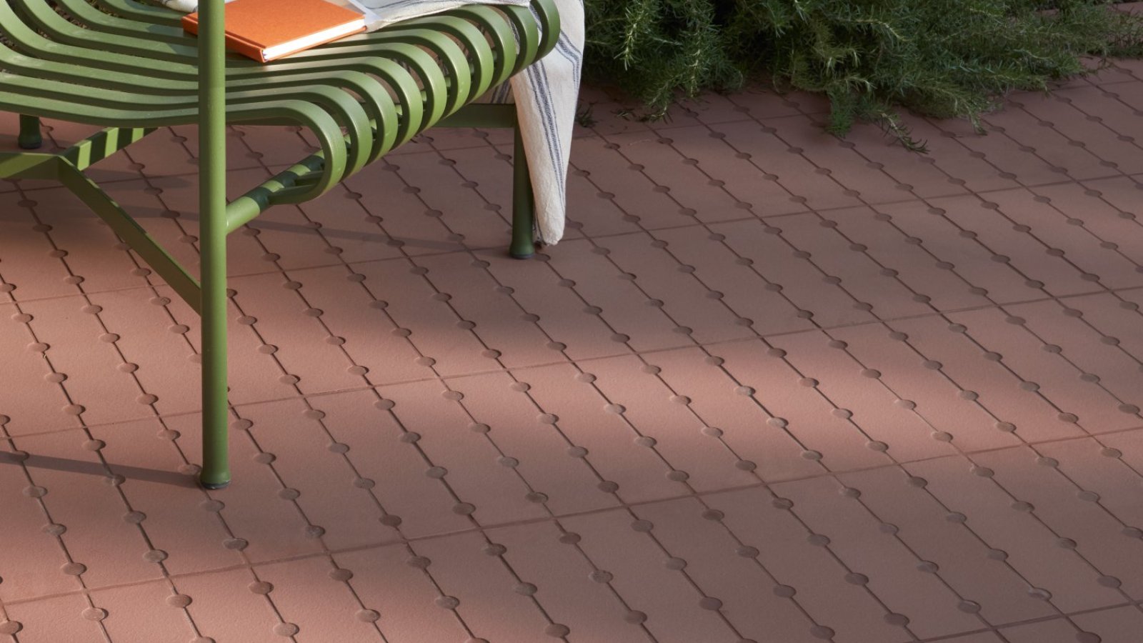 Surface en grès Osso & Bottone de Mutina
