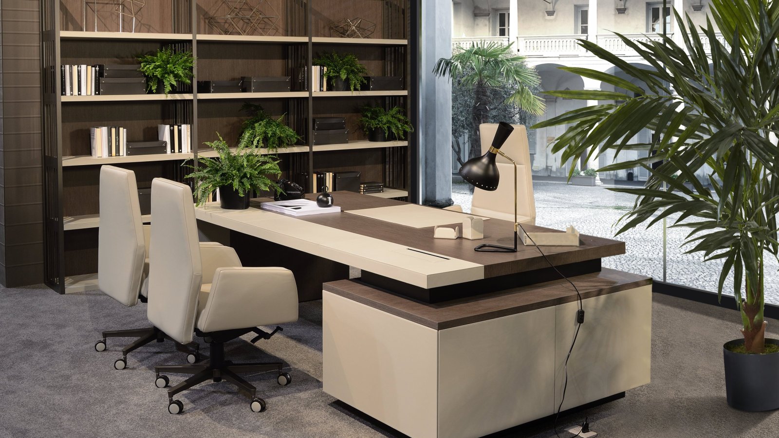 Bureau de direction Kefa d'i4Mariani en noyer flammé