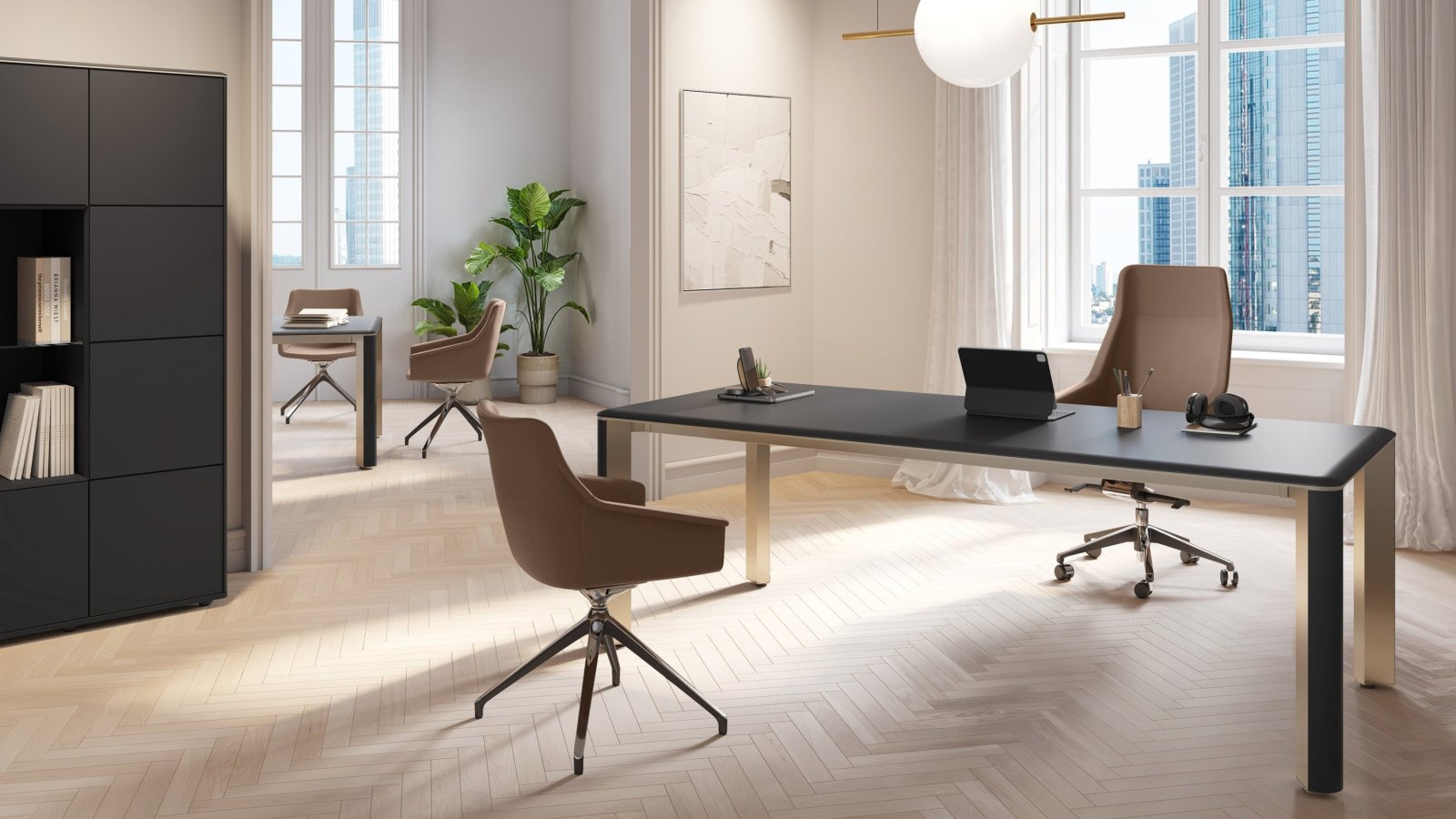 Bureau moderne de direction Iulio de Las Mobili avec piètement aluminium Inox Grey et insert effet bois