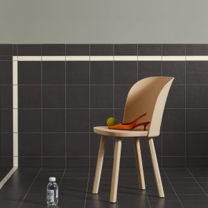 Carreau Time Atlas Brown Smooth de Mutina, grès cérame non émaillé