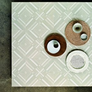 Carreaux Azulej Bianco et Grigio associés
