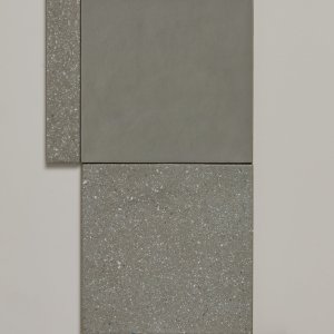 Terrasse extérieure en Time Rough de Mutina