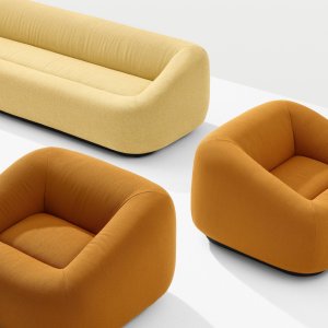 Canapé Aom d'Arper dans un lounge de bureau