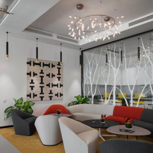 Groupe de Colina dans le lounge d'entreprise