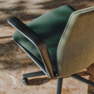 Assise de la Kinesit relevée en mouvement synchronisé