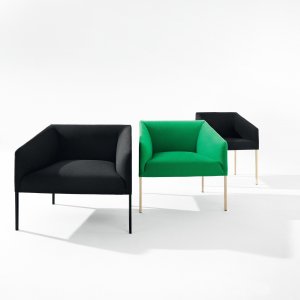 Fauteuil Saari d'Arper en grande taille, tapissé de cuir