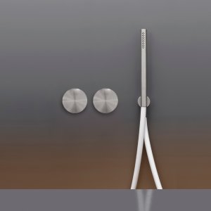 Giotto de Cea Design : groupe trois trous en acier poli