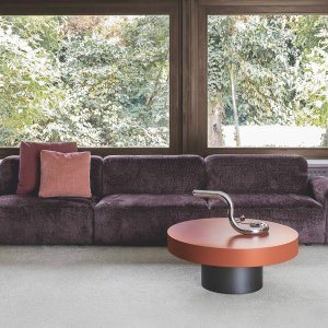 Canapé Cloud de Flexteam de 375 cm en tissu clair dans un séjour