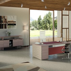 One de Codutti : quatre places debout autour du comptoir en noyer et cuir