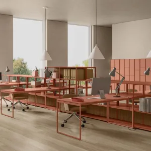 Étagère Line System de Dieffebi dans un espace coworking