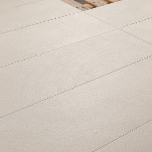 Terrasse extérieure pavée en Déchirer