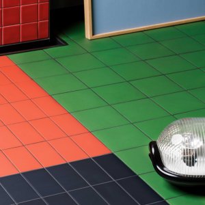 Carreaux Din dans la couleur Black
