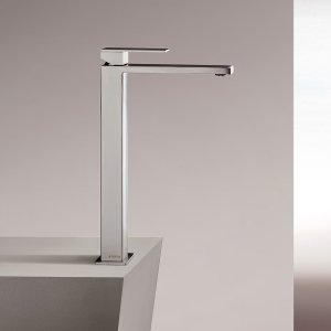 Robinetterie design Mint de Fantini : le monotrou en Matt Black vu de trois quarts