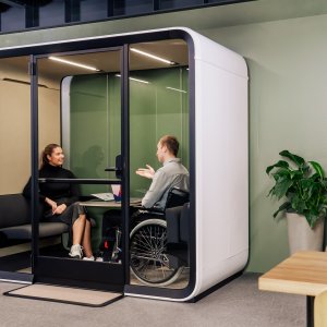 Framery Four Accessible au mobilier pliant