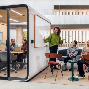 Salle de réunion Framery Six dans un plateau français