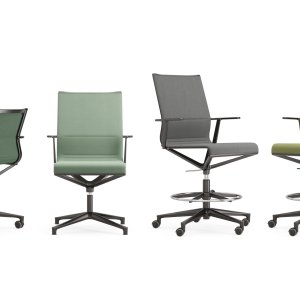 Finition chromée du châssis de la Stick Chair