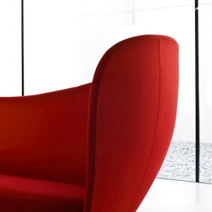Dos du fauteuil Mon Coeur, coque rembourrée d’un seul tenant