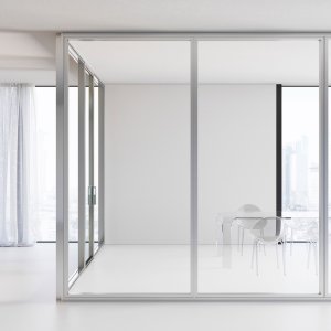 Modules vitrés Mood Box montés au-dessus d'une armoire-cloison