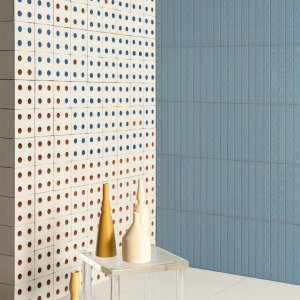 Enfilade improvisée en blocs Bloc Blue et plateau bois