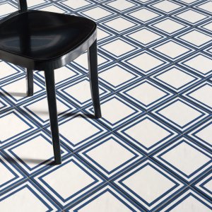 Carreau au motif Flower Black, Mattonelle Margherita de Mutina, 20,5 x 20,5 cm