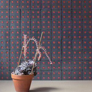 Mur Bloc Blue Glossy avec inserts Tube rouges
