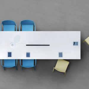 Table de réunion Arki-Table de Pedrali avec plateau en linoléum et pieds chevalet en acier