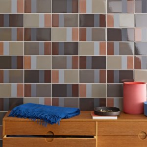 Diarama résistant au gel sur un mur extérieur