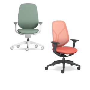 Siège de bureau modulaire se:kit de Sedus à dossier résille gris dans un open space