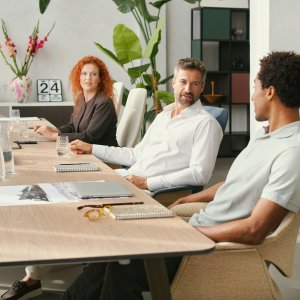 Revêtement en cuir du fauteuil de conférence se:mission