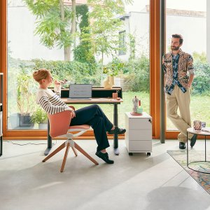 Accoudoirs intégrés sous la membrane du fauteuil se:flair