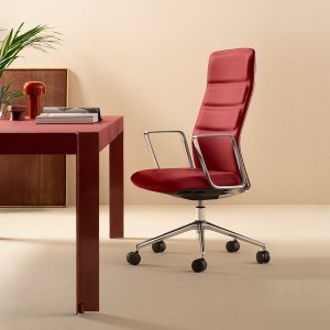 Dos rembourré et revêtu du fauteuil That’s it Executive vu de derrière