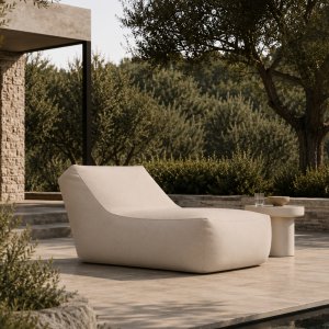 Espace lounge avec Zoe et table Argo