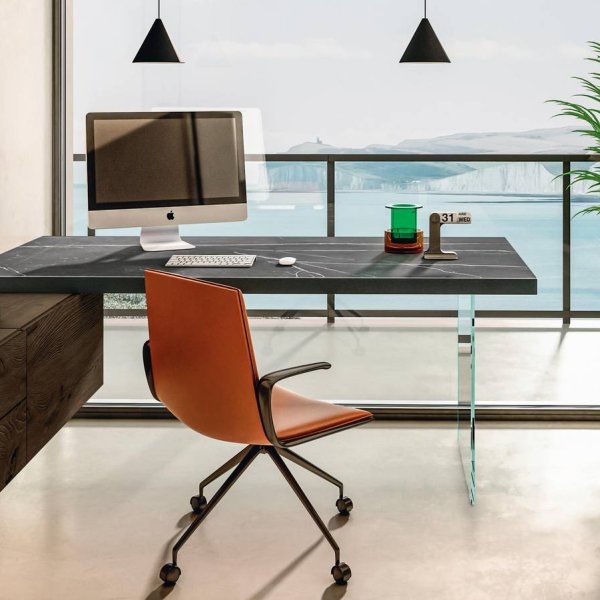 Mobilier modulaire LAGO dans un bureau de design