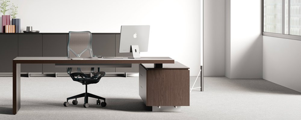 Bureau avec retour et crédence