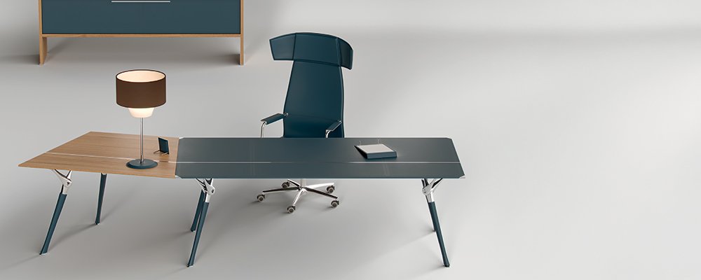 Bureau avec retour et crédence